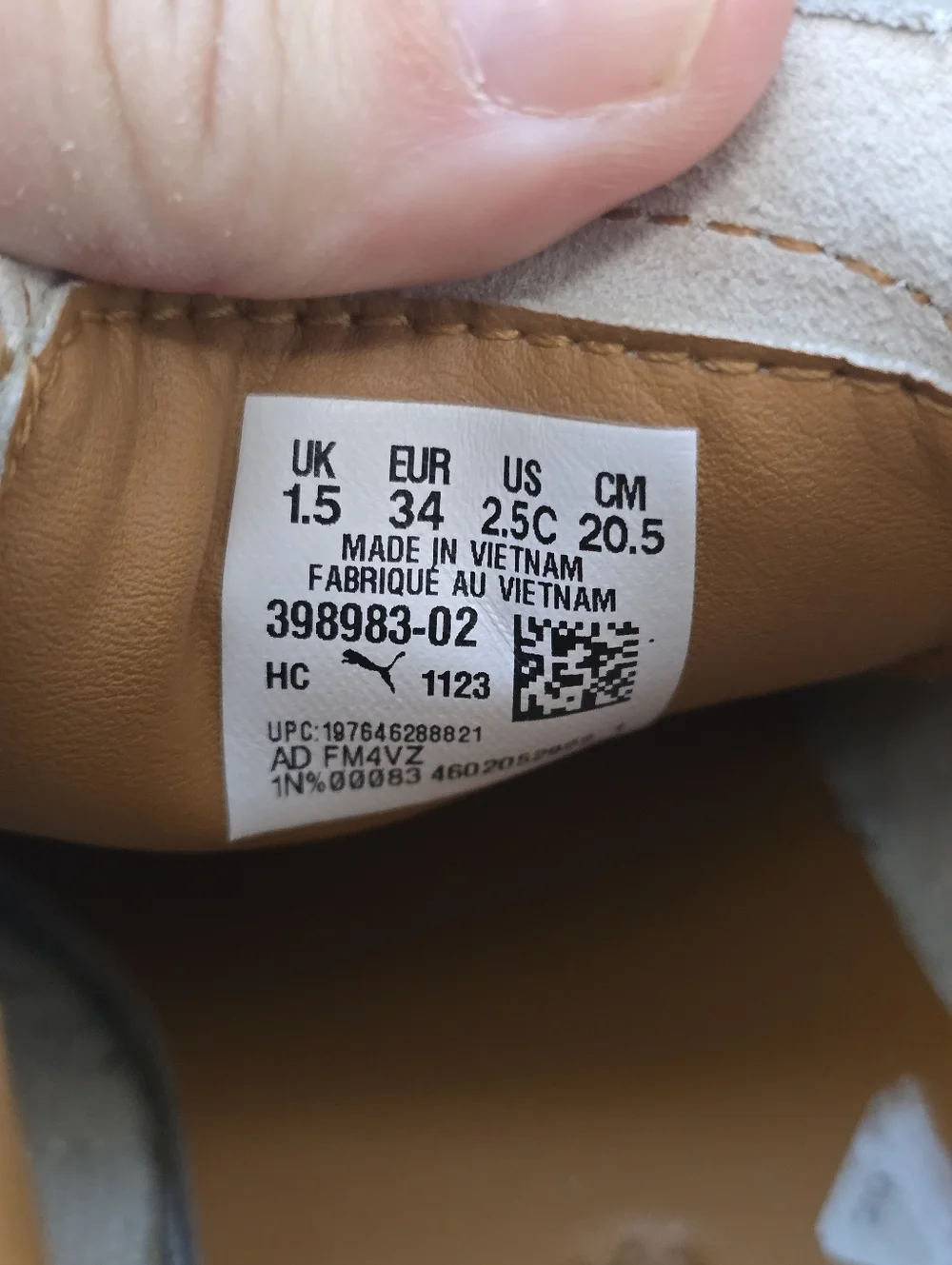 PUMA x Fenty Avanti VL Sneakers Warm White Colorway Little Girl Size 2.5